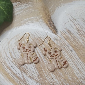 "Spooky Teddy Bear" I Χειροποίητα μοντέρνα κρεμαστά σκουλαρίκια από πολυμερικό πηλό 4,5 cm - χρώμα μπεζ - πηλός, μικρά, boho, κρεμαστά, γάντζος - 3