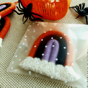 "Halloween" μίνι μακραμέ ουράνιο τόξο, δωράκι για πάρτι - δώρο, halloween, unisex gifts - 5