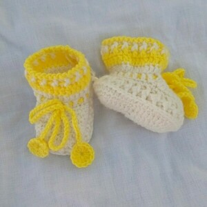 Πλεκτά εκρού-κίτρινα παπούτσια για μωρά/ 0-12/ Crochet cream booties for a babies - κορίτσι, αγόρι, δώρο, βρεφικά ρούχα - 2