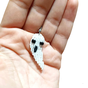 Halloween ghost macrame earring 1τμχ 5 cm - νήμα, μακραμέ, halloween, γάντζος
