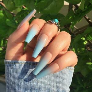 Press On Nails - Azul Ombre - μακιγιάζ και νύχια - 2