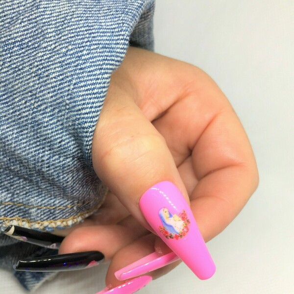 Press On Nails - Go Barbie - μακιγιάζ και νύχια - 2