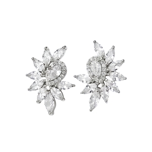 '' LAYLA '' Leaf stud earings/ Κρεμαστά σκουλαρίκια από επιπλατινομένο ατσάλι με υψηλής ποιότητας ζιργκόν πέτρα, μπορούν να φορεθούν τόσο σε μια επίσημη περίσταση όσο και ως νυφικό κόσμημα. - ασήμι, στρας, επιχρυσωμένα, ορείχαλκος, νυφικά