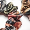 Tiny 20231104144420 45027a34 veloudino polychromo scrunchie