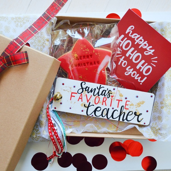 Κουτί δώρου για δασκάλους με χριστουγεννιάτικο μπισκότο, σελιδοδείκτη/στολίδι και μία κάρτα ευχών - ξύλο, δασκάλα, σετ δώρου - 2