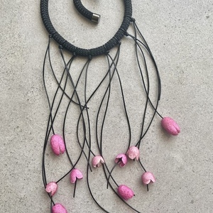 Evgenia necklace - δέρμα, μακριά, λουλούδι, layering, boho - 4