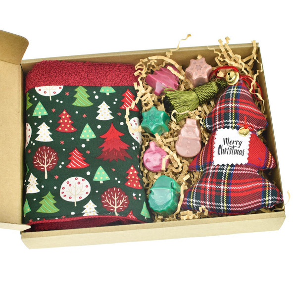 Giftbox χριστουγεννιάτικο πετσετάκι, σαπουνάκια και γούρι - ύφασμα, χριστουγεννιάτικο, σετ δώρου