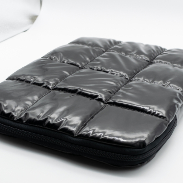 Μαύρη Θήκη Tablet με Φερμουάρ - Puffer Θήκη Laptop - Τσάντα Φάκελος Tablet - Προστασία Laptop - Αδιάβροχη Τσάντα Βινυλίου - ύφασμα - 3