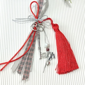 Γούρι 2024 μεταλλικό κλειδί κόκκινη φούντα - κλειδί, μέταλλο, διακοσμητικά, χριστουγεννιάτικα δώρα, γούρι 2024 - 5