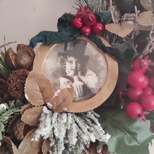 Χριστουγεννιάτικο στεφάνι 35 εκ. με νήμα puffy σε βάση από μπαμπού - στεφάνια, χριστουγεννιάτικα δώρα - 5