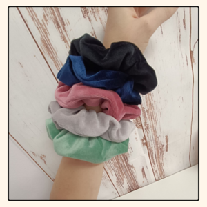 Βελούδινα scrunchies σε διάφορα χρώματα - ύφασμα, λαστιχάκια μαλλιών - 3