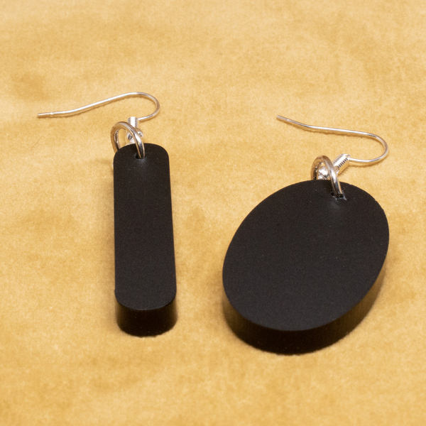 Ασύμμετρα σκουλαρίκια από μαύρο plexiglass - plexi glass, κρεμαστά, γάντζος, φθηνά