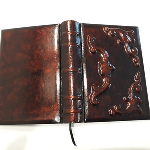 Δερμάτινο σημειωματάριο [notebook] με διαστάσεις 17x25cm,με 300 λευκές σελίδες από χαρτί 100g και εξώφυλλο από ανάγλυφο δέρμα 2 - ημερολόγια, ειδη δώρων - 3