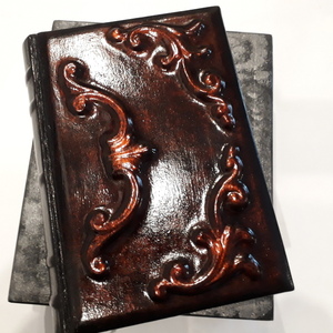 Δερμάτινο σημειωματάριο [notebook] με διαστάσεις 17x25cm,με 300 λευκές σελίδες από χαρτί 100g και εξώφυλλο από ανάγλυφο δέρμα 2 - ημερολόγια, ειδη δώρων - 5