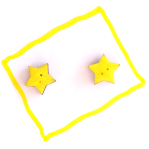 Ξύλινα σκουλαρίκια "Αστέρι" σε κίτρινο χρώμα - ξύλο, αστέρι, καρφωτά, μικρά, χριστουγεννιάτικα δώρα - 2
