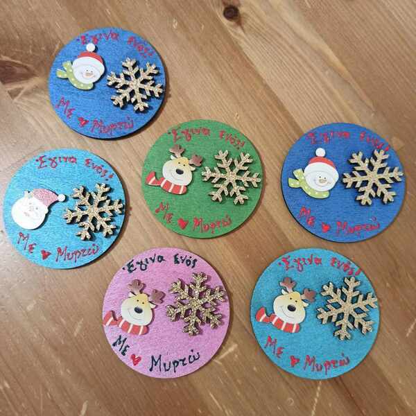 χριστουγεννιάτικα μαγνητάκια για παιδικό πάρτι με χιονονιφάδες και χριστουγεννιάτικες φιγούρες 7cm - όνομα - μονόγραμμα, μαγνητάκια - 2