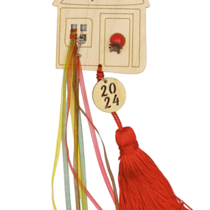 Γούρι 2024 - Ξύλινο κρεμαστό γούρι σπιτάκι με κόκκινη φούντα, ρόδι και κλειδάκι. - ξύλο, σπίτι, μέταλλο, χριστουγεννιάτικα δώρα, γούρια - 4