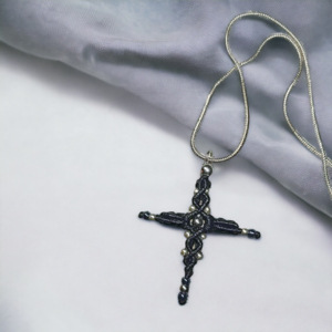 Γυναικείος σταυρός κολιέ μακραμέ μαύρο ασημί και αλυσίδα ανοξείδωτο ατσάλι - σταυρός, κοντά, ατσάλι, φθηνά - 3