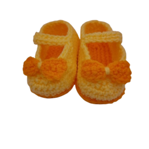 πλεκτά παπούτσια αγκαλιάς για κορίτσι, σχέδιο mary jane με φιόγκο, κίτρινο με πορτοκαλί - κορίτσι, customized, δώρα για βάπτιση, δώρο γέννησης, αγκαλιάς - 2