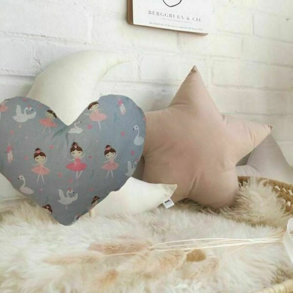 Μαξιλάρι καρδιά με μπαλαρίνες και κύκνους ( 36 χ 30 εκ.) - καρδιά, κορίτσι, δώρο, μπαλαρίνα, δώρα για παιδιά - 3