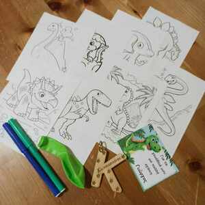15 τεμάχια δωράκια για πάρτι χρωμοσελίδες και ξύλινο μπρελόκ με όνομα παιδιού - μπρελόκ, όνομα - μονόγραμμα, δεινόσαυρος, μονόκερος, ήρωες κινουμένων σχεδίων - 2