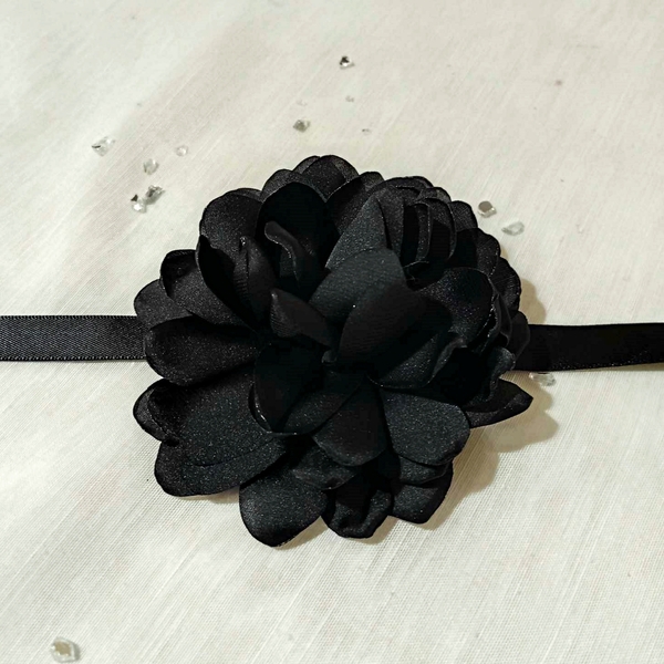 Τσόκερ με μεγάλο μαύρο λουλούδι από οργάντζα - ύφασμα, λουλούδι, boho, δώρα επετείου, αγ. βαλεντίνου - 4