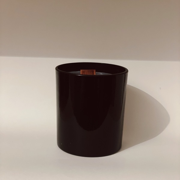 Αρωματικό κερί σόγιας σε μαύρο δοχείο & ξύλινο φυτίλι - αρωματικά κεριά, vegan friendly, vegan κεριά