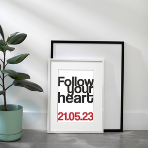 " Follow your heart " - ΚΑΔΡΑΚΙ ΠΡΟΣΩΠΟΠΟΙΗΜΕΝΟ ΔΩΡΟ ΓΙΑ ΖΕΥΓΑΡΙ - 32x42cm - χαρτί, διακοσμητικά - 2