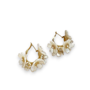 Σκουλαρίκια Κρίκος με λουλούδια χειροποίητα μπορούν να φορεθούν και ως νυφικά - ορείχαλκος, ασήμι 925, boho, πέρλες, νυφικά