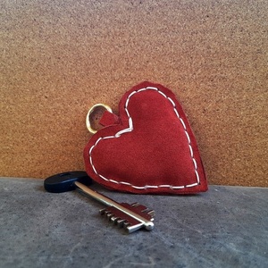 Δερμάτινο Μπρελόκ Κόκκινη Καρδιά, Μάκρος 11 εκ. - δέρμα, καρδιά, ζευγάρια, αυτοκινήτου, σπιτιού - 3
