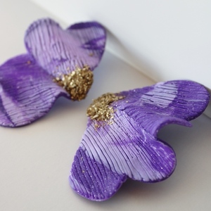 Misoloùlouda purple| Χειροποίητα καρφωτά σκουλαρίκια μεγάλα - πηλός, λουλούδι, καρφωτά, ατσάλι, μεγάλα - 2