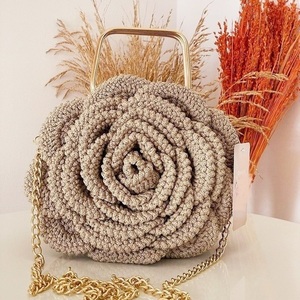 Rose: πλεκτή τσάντα χειρός, clutch,βραδινή, νήμα polyester 2mm - νήμα, clutch, χειρός, πλεκτές τσάντες, βραδινές - 2