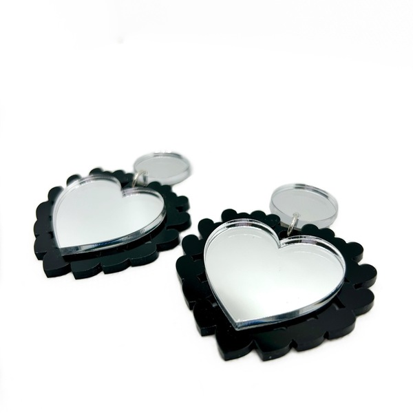 Σκουλαρίκια από plexiglass, καρδιές, μαύρο με ασημί καθρέφτη - μακριά, plexi glass, μεγάλα - 3