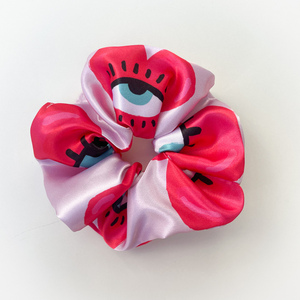 Σατέν λευκό scrunchie με καρδιές - ύφασμα, λαστιχάκια μαλλιών