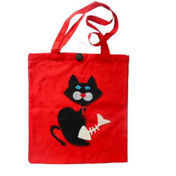 Τσάντα υφασμάτινη κόκκινη με τσόχινο χειροποίητο γάτο και κουμπί για ασφαλή χρήση - ύφασμα, χειροποίητα, tote, πάνινες τσάντες, φθηνές