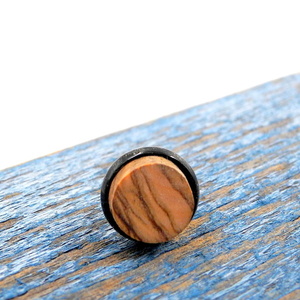 Σκουλαρίκι ανδρικό αυτιού χειροποίητο μοναδικό απο ξύλο ελιάς_027 , Ø 0,9 εκ. - ξύλο, minimal, καρφωτά - 2