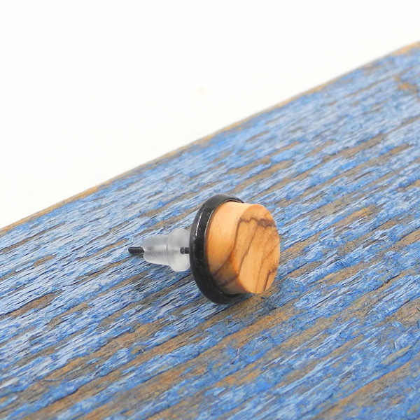 Σκουλαρίκι ανδρικό αυτιού χειροποίητο μοναδικό απο ξύλο ελιάς_026 , Ø 0,9 εκ. - ξύλο, minimal, καρφωτά - 3