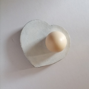 Σετ2τεμ βάσεις αυγών καρδιές από τσιμέντο άσπρες10εκΧ10,5εκ - καρδιά, τσιμέντο, είδη σερβιρίσματος - 4