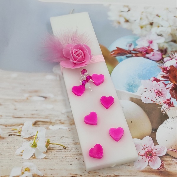 Αρωματική Λευκή Πλακέ Λαμπάδα 23cm,με ροζ κέρινες ανάγλυφες καρδιές, πούπουλα, κρυσταλλακια και ροζ λουλούδι - καρδιά, κορίτσι, λαμπάδες, αρωματικές λαμπάδες, για εφήβους - 2