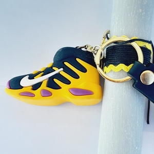 Λαμπάδα αρωματική γκρι 26εκ με μπρελόκ Nike μπασκετικό παπούτσι - αγόρι, λαμπάδες, για παιδιά, για εφήβους - 4