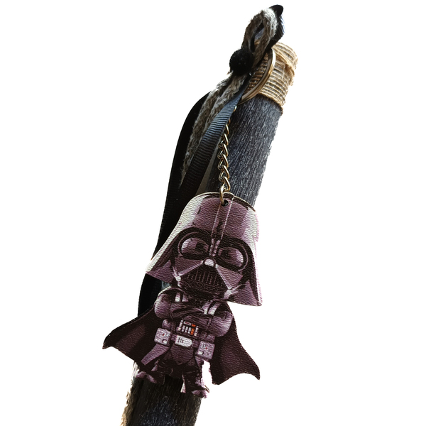 Λαμπάδα αρωματική σε μαύρο χρώμα με μπρελόκ Darth Vader STAR WARS - αγόρι, λαμπάδες - 3