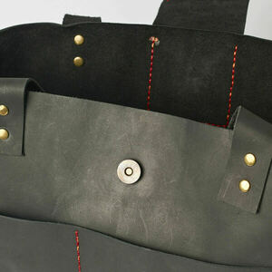 Γυναικεία χειροποίητη τσάντα ώμου Toya από δέρμα σε μαύρο χρώμα - δέρμα, ώμου, μεγάλες, all day - 4