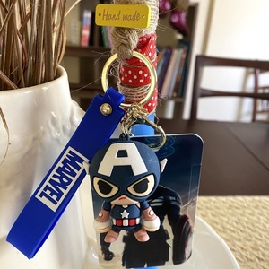 Χειροποίητη Πασχαλινή Λαμπάδα Captain America Μπρελοκ - αγόρι, λαμπάδες, για παιδιά, σούπερ ήρωες, παιχνιδολαμπάδες - 2