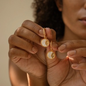 Σκουλαρίκια από Ατσάλι White Sun - επιχρυσωμένα, ήλιος, μικρά, ατσάλι, boho - 5