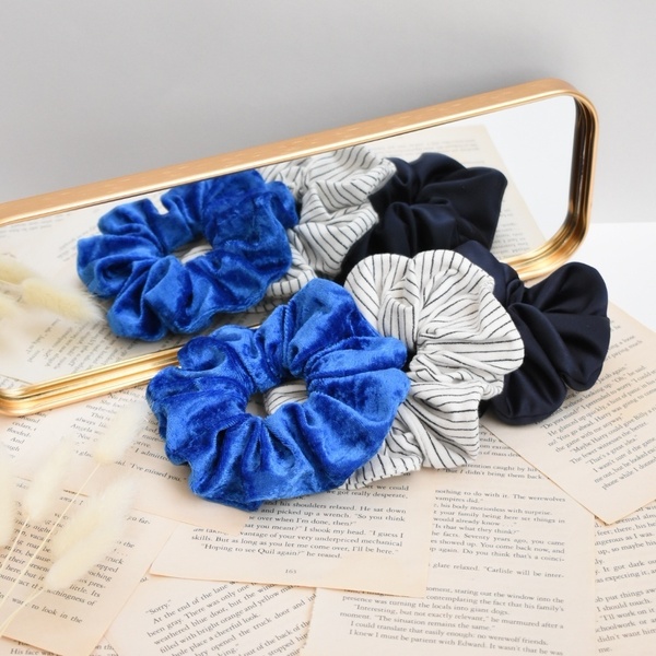 Σετ απο 3 χειροποίητα scrunchies: μπλε σκούρο, μπλε, ριγέ-navy - ύφασμα, λαστιχάκια μαλλιών - 2