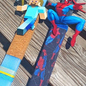 Χειροποίητη αρωματική λαμπάδα με τον σουπερ ήρωα Spiderman - αγόρι, σούπερ ήρωες, παιχνιδολαμπάδες - 4