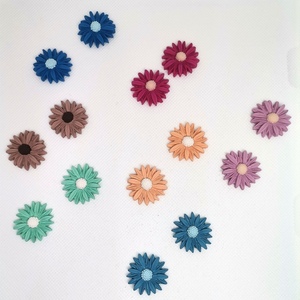 Σκουλαρίκια μαργαρίτες σε διάφορα χρώματα - πηλός, λουλούδι, ατσάλι, κρεμαστά, γάντζος