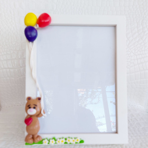 Κορνίζα λευκή 23x18 εκ. με χειροποίητη διακόσμηση από πηλό, σχέδιο αρκουδάκι με μπαλόνια - κορίτσι, αγόρι, δώρα για μωρά, μαιευτήριο - 2