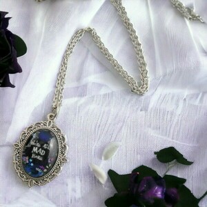 Κολιέ με γυαλί Alice In Wonderland pendant We are all mad here - γυαλί, μεταλλικά στοιχεία, μενταγιόν - 2