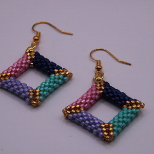 Κρεμαστά σκουλαρίκια από πολύχρωμες χάντρες με τετράγωνο σχέδιο - χάντρες, μικρά, ατσάλι, boho, φθηνά - 4